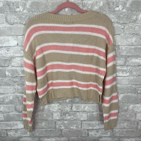 Wild Fable Striped Vneck sweater - Picture 4 of 6